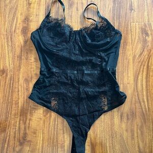 Iris Black Lace Bodysuit